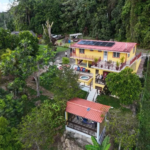 La Casita Amarilla en Utuado, Puerto Rico, hotel di Utuado
