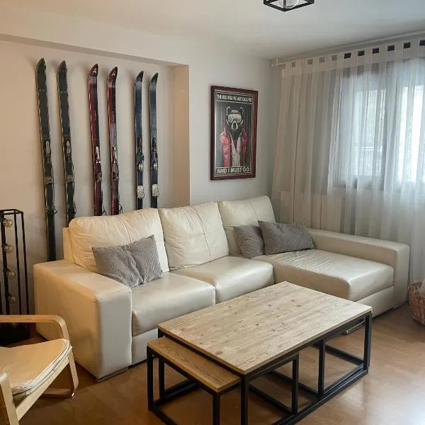Apartamento Villanua centro, hotel in Villanúa