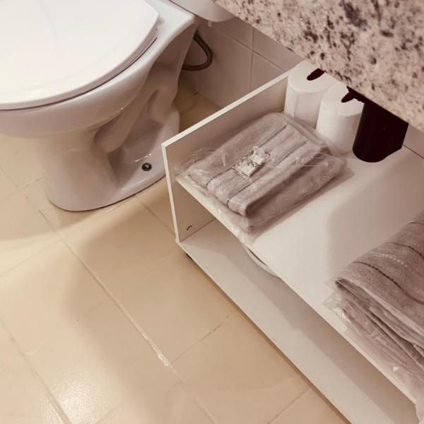 Apto no Centro, com Ar Condicionado e Lava e Seca - Foto 3