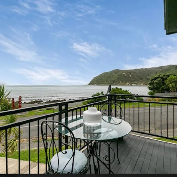 Spectacular Ocean View Retreat, hotell sihtkohas Plimmerton