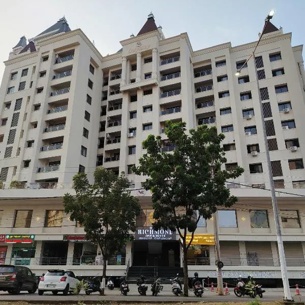 The High Point Inn & Suite, hotel sa Manipala