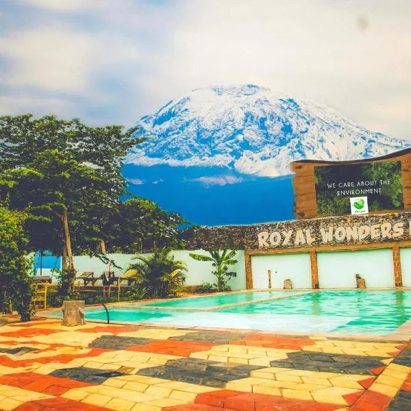 Royal Wonders Hotel, hotel in Moshi