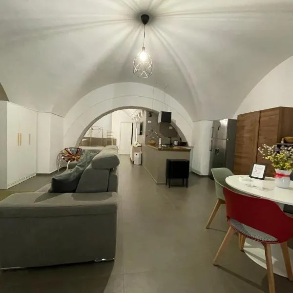 Archome Luxury Apartment, hotel en Brindisi