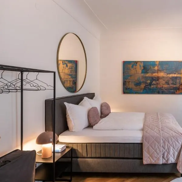 Luxury Design Apartments in City Center, khách sạn ở Graz