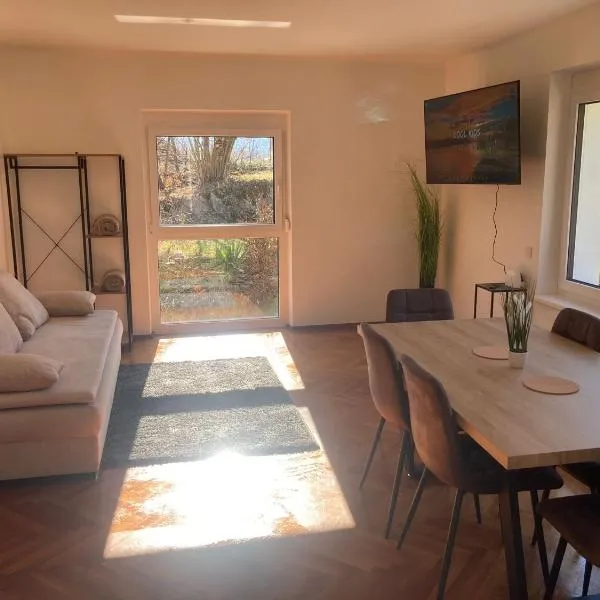 Dein Appartement Wörthersee, hotel v destinaci Klagenfurt