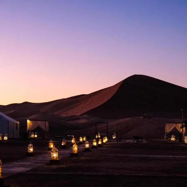 Merzouga Spirit Luxury Camp、メルズーガのホテル