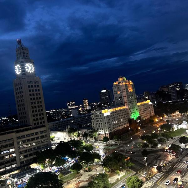Melhor localização do Rio e em Frente ao metrô