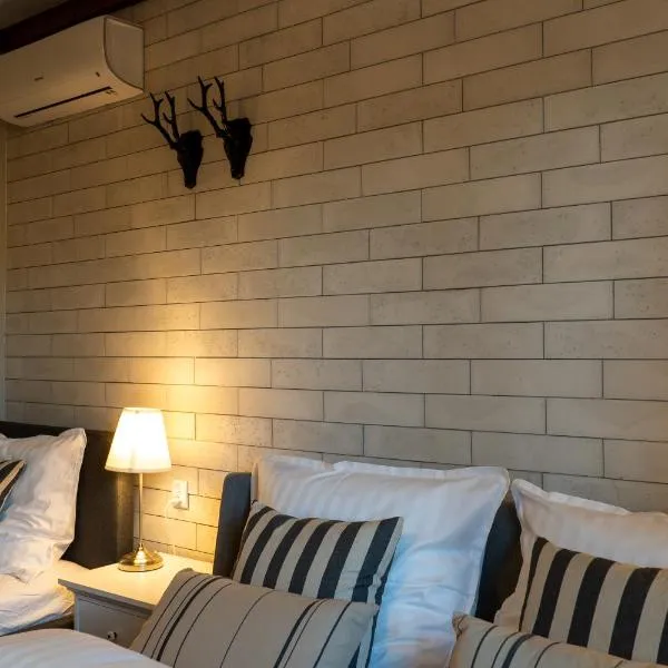 Villa la Olive Premium Apartaments-Luxury Standard, khách sạn ở Oświęcim