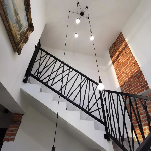 Stalowy Gościniec, hotel v destinaci Stalowa Wola