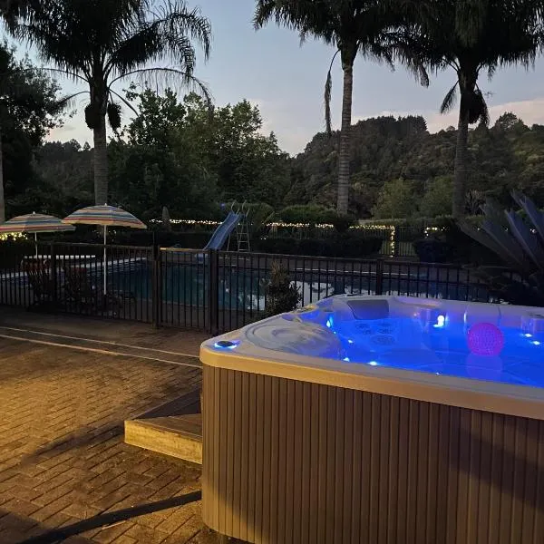 Winter Fun - Spa, Pinball, Billiard and more, hotel v destinaci Kumeu