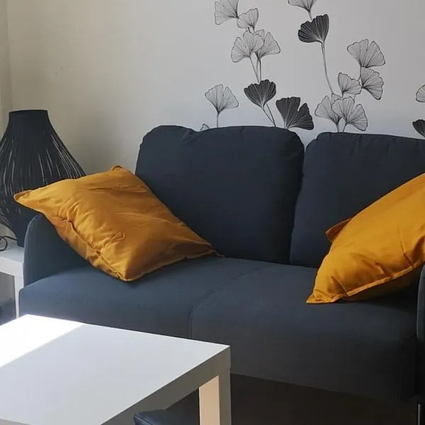 Saint-Chéron - superbe appartement lumineux, hotel v destinácii Saint-Chéron