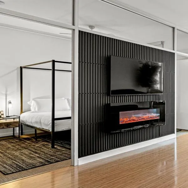Modern Downtown Dallas City View High-Rise, Free Parking, Pool, Gym、ダラスのホテル