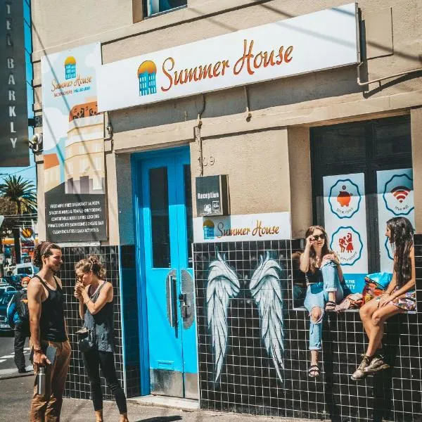 Summer House Melbourne, hotel v Melbourne