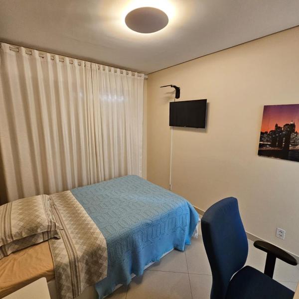 Apto 5 Quartos Avenida Carlos Gomes