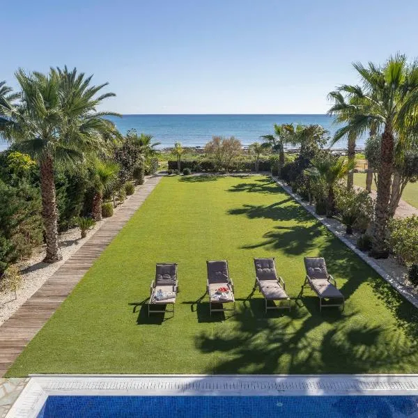 Ayia Napa Seafront Ionion Villa H5, Hotel in Agia Napa
