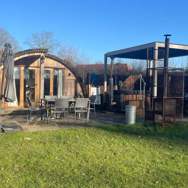 Wimbish Hall Cabins, hotel v destinaci Wimbish