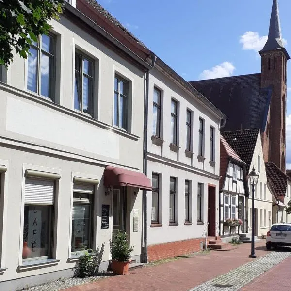 Gemütliche Ferienunterkunft, hotel v destinaci Ribnitz-Damgarten