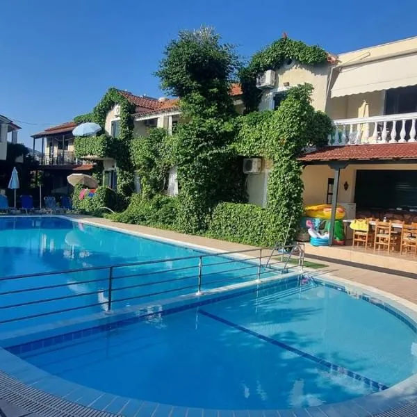 The Mayflower Studios & Apartments, hotel Moraítikában