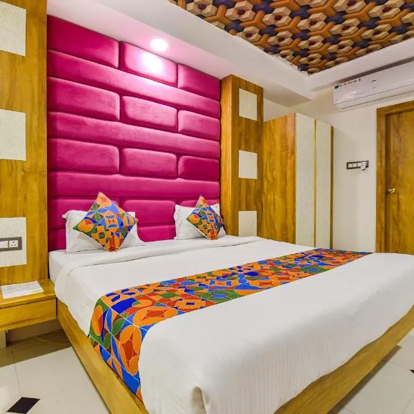 FabHotel Signor, hotel v destinaci Indaur