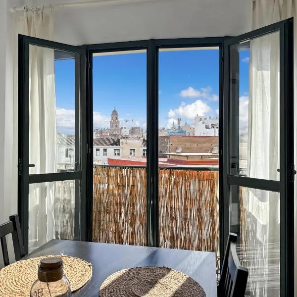 Exclusive Malaga Apartments with Cathedral Views and Auto Check-in, hotel en Málaga