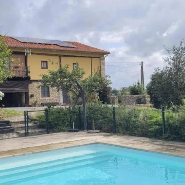 Caserio EL AJO, hotel v destinaci Herrán