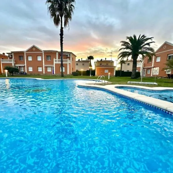 Azure Serenity by Midelisa, hotel en Oliva