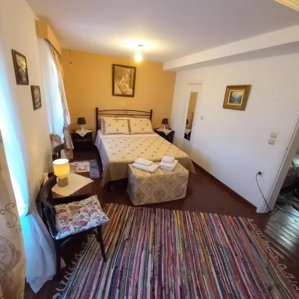 Sofia's farmhouse ( private) *Αγροτοσπιτο Σοφιας*, hotel in Mesongi