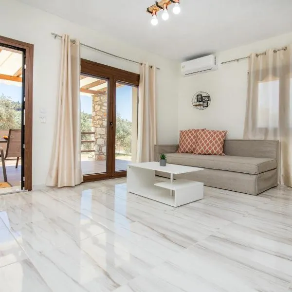 Zara Studios, hotel em Astris