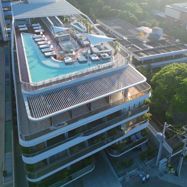 Setai Yacht Comfort - By Almare Flats