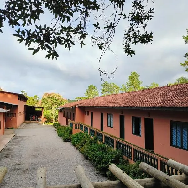 Paineiras Pousada Rural, hotel v destinaci Ibiúna