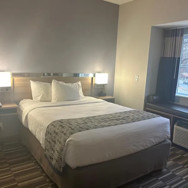 Microtel Inn & Suites by Wyndham, khách sạn ở Lynchburg