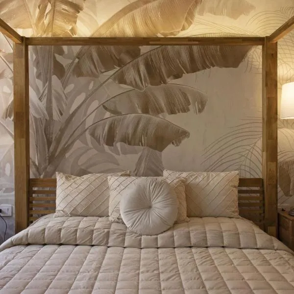 La Maison Coloniale Suite e Zona Wellness free, hotel in Cagliari