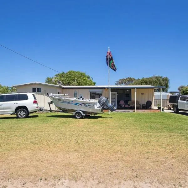 King St Retreat, pet friendly!, hotel in Lancelin
