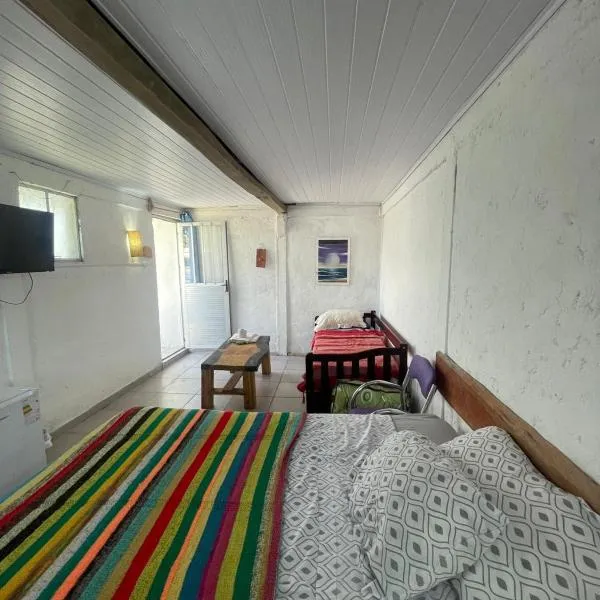 Alojamiento EYO en Chuy con baño privado, hotel v mestu Chuy