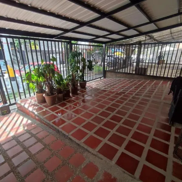 Casa hotel la 33, hotel v destinaci Medellín