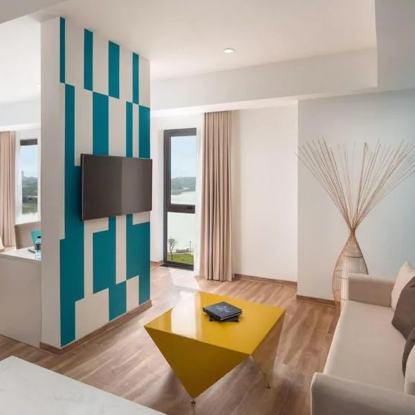 Khách Sạn X2 Việt Trì, Hotel in Làng Tiên Cát