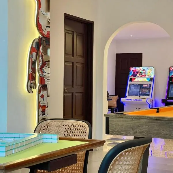 PortugueseSeaVilla 26pax, hotel v destinaci Melaka