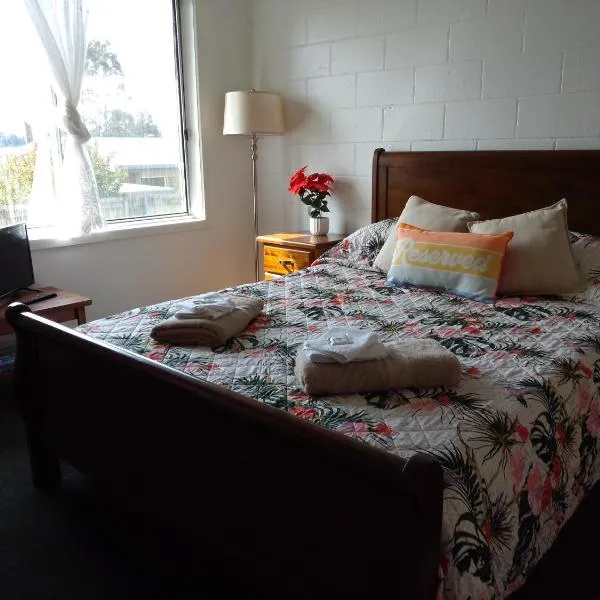 Platypus Heaven Waratah Waterfall Retreat Unit1 Free Pay TV In 2 Rooms Free Bottle Wine & Free WiFi, hotell sihtkohas Waratah