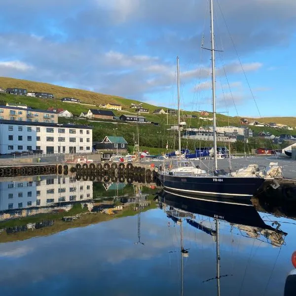 Marta, hotel in Toftir
