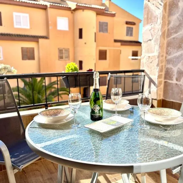 Apartament Playa La Mata, готель у Торревьєсі
