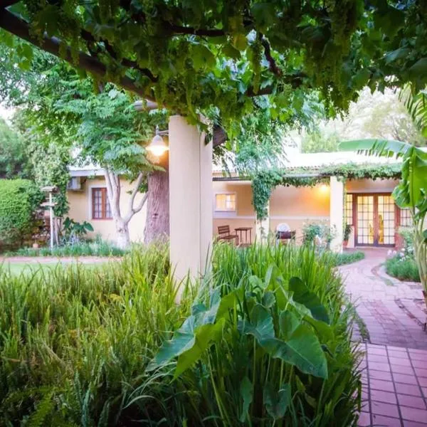 Libby's Lodge, hotel in Upington