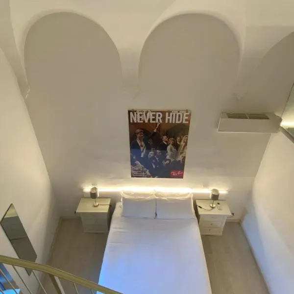 DUOMO26 BOUTIQUE APARTMENT, hotel din Desenzano del Garda