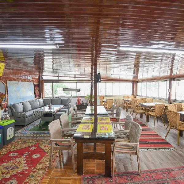 Anz Guest House Pansiyon, hotel v destinaci Selcuk