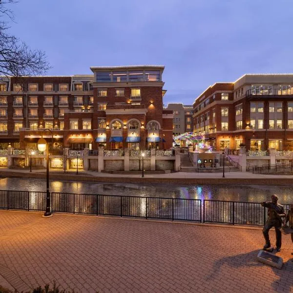 Hotel Indigo Naperville Riverwalk by IHG, hotel v destinaci Naperville