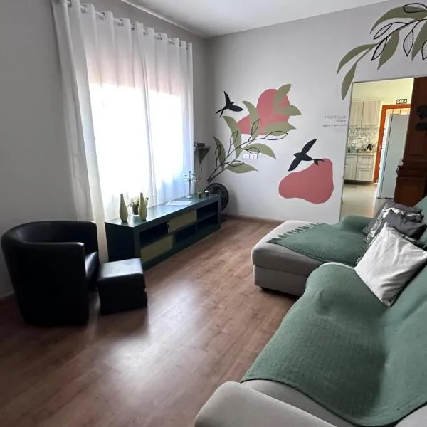 Villa do Aconchego · Próxima ao centro São João da Boa Vista · Casa inteira, hotel in São João da Boa Vista