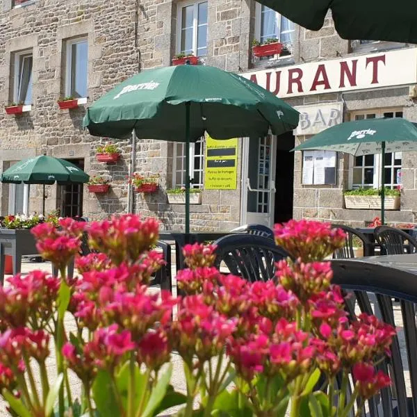 Hôtel du Commerce, hotel v destinaci Ploeuc