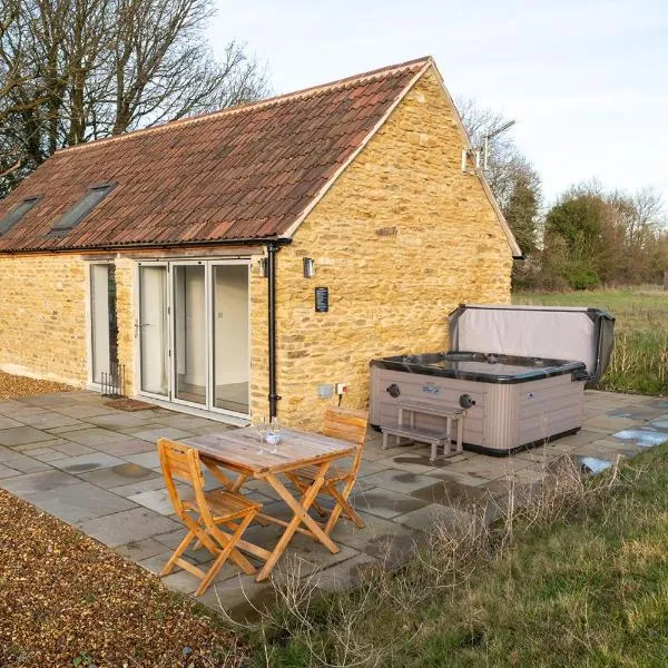 Eastcombe Barn, hotel in Castle Combe