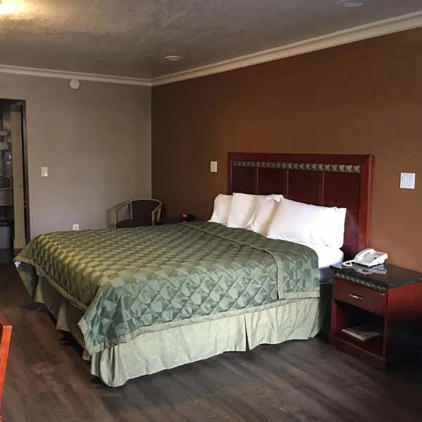 Circle City Inn, hotel v destinaci Corona