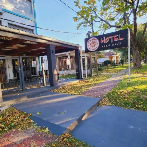 Hotel Munday, khách sạn ở Atlántida