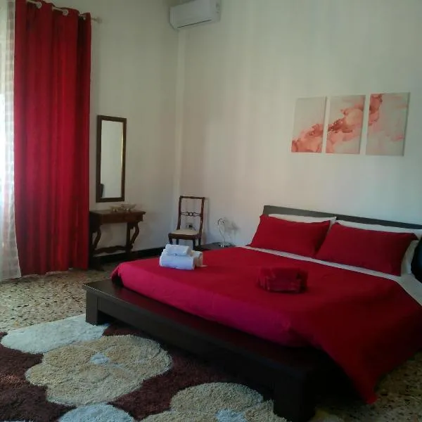 Cappuccini apartments superior, hotel a Oristano